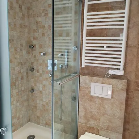 Centre 100m Des Plages Apartment *